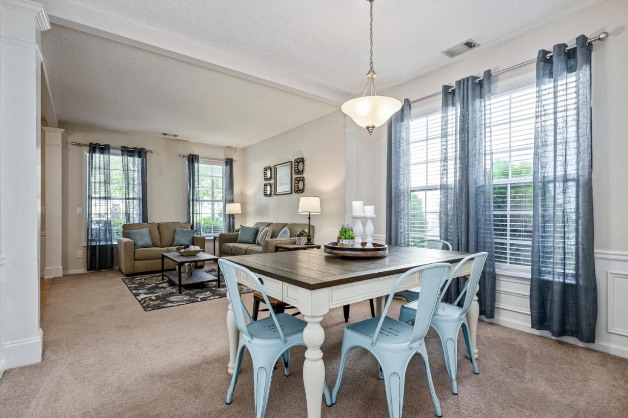 Enjoy This Amazing Home With Porch & Grill Near Dt Woodstock Exterior foto