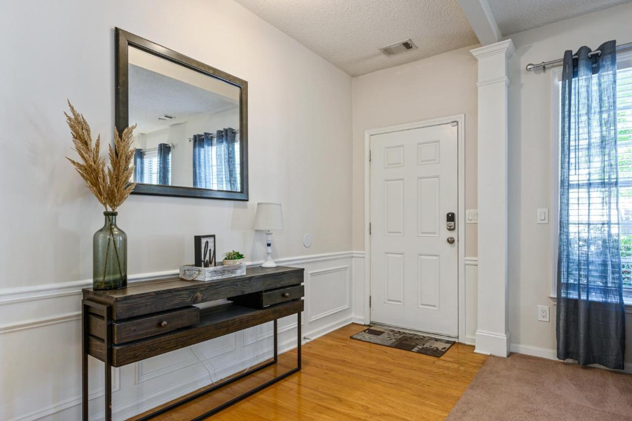 Enjoy This Amazing Home With Porch & Grill Near Dt Woodstock Exterior foto
